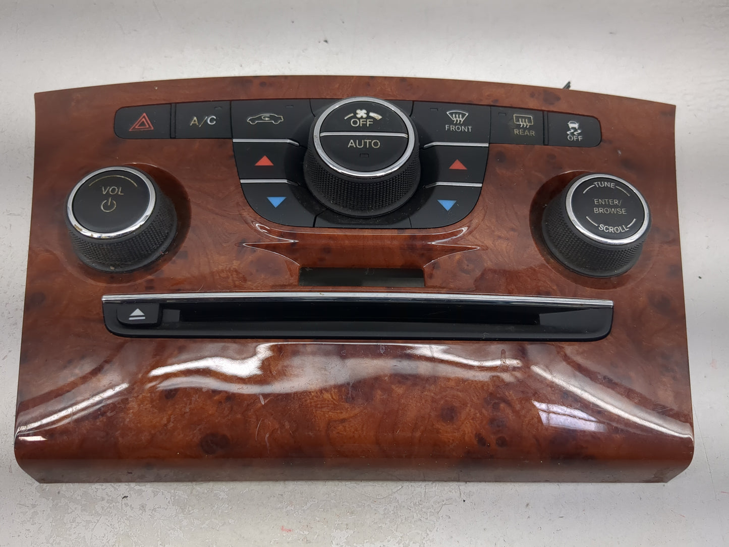 2013-2014 Chrysler 300 Climate Control Module Temperature AC/Heater Replacement P/N:1VH35AAAAB 1VH95AAAAB Fits Fits 2013 201