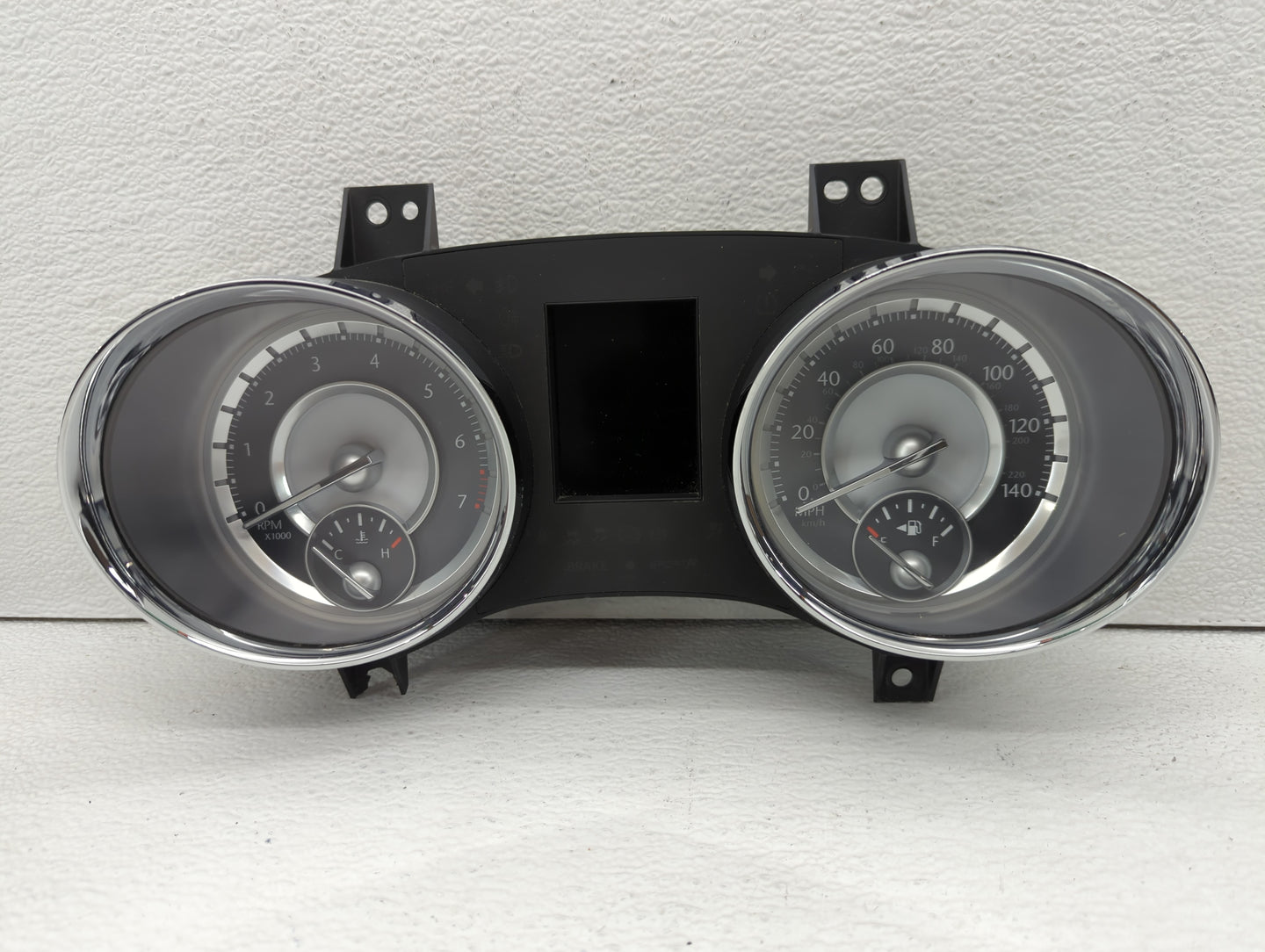 2014 Chrysler 300 Instrument Cluster Speedometer Gauges P/N:P56054718AC 56054718AC, 56054725AB Fits OEM Used Auto Parts - Oe