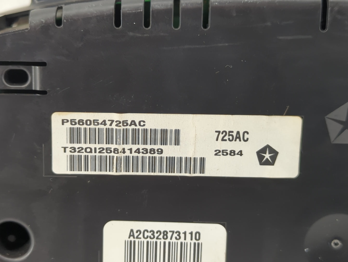 2014 Chrysler 300 Instrument Cluster Speedometer Gauges P/N:P56054725AC P56054718AC, 56054718AC, 56054725AB Fits OEM Used Au