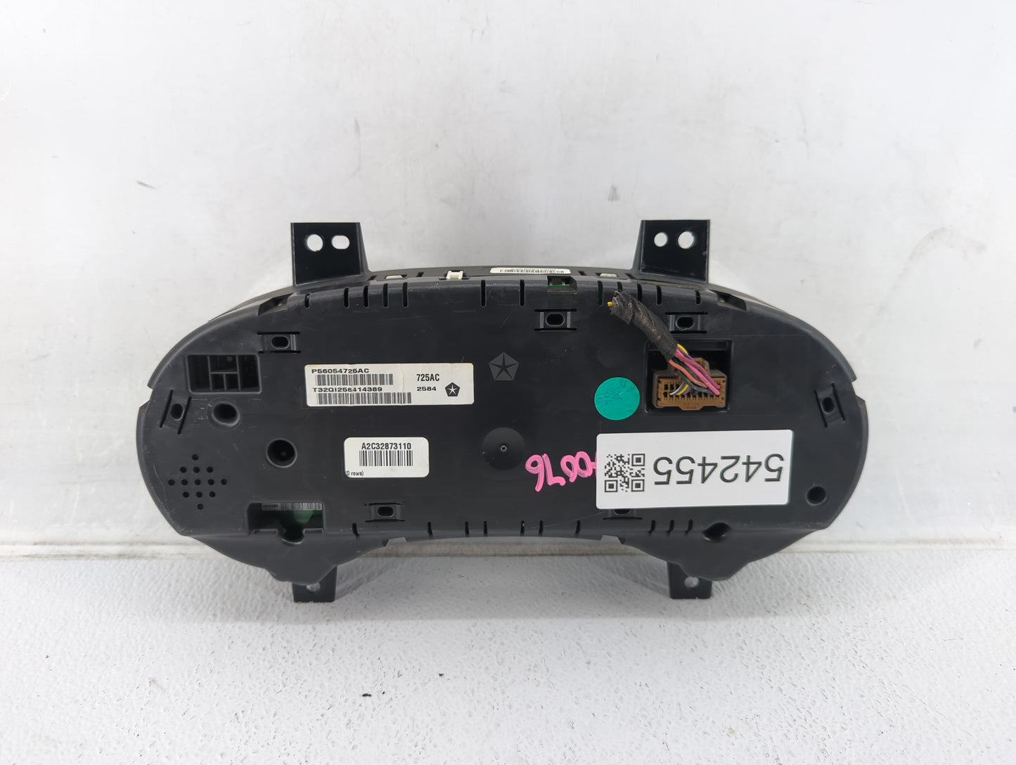 2014 Chrysler 300 Instrument Cluster Speedometer Gauges P/N:P56054725AC P56054718AC, 56054718AC, 56054725AB Fits OEM Used Au