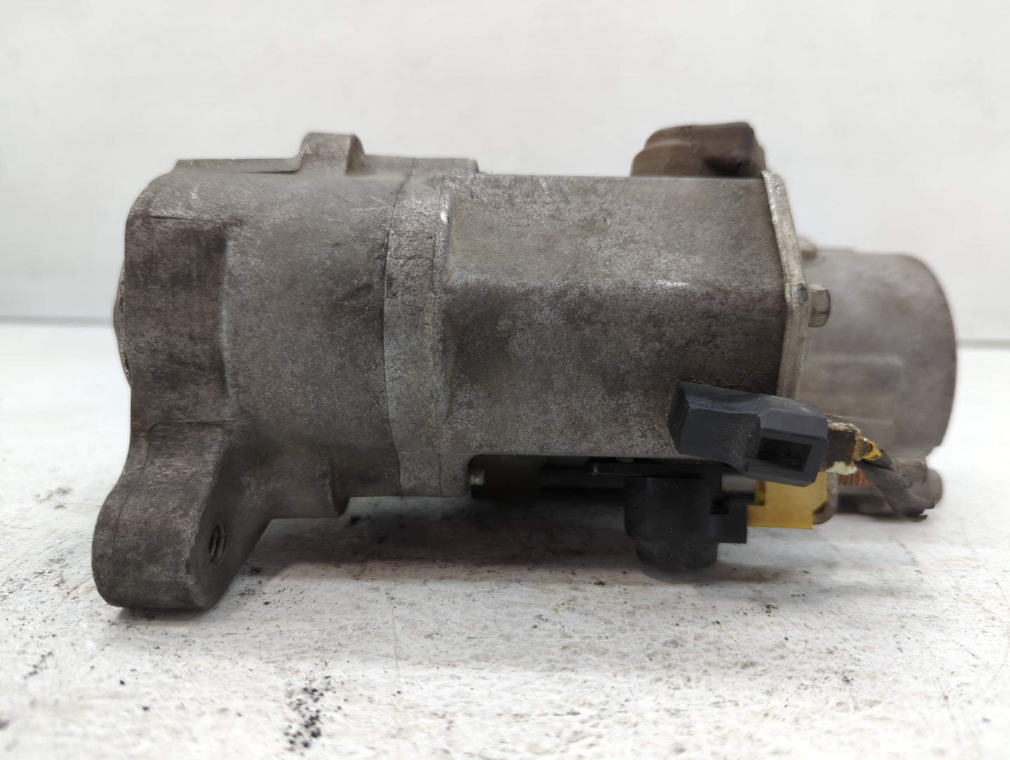 2012-2014 Chrysler 300 Car Starter Motor Solenoid OEM P/N:428000-8390 Fits OEM Used Auto Parts - Oemusedautoparts1.com