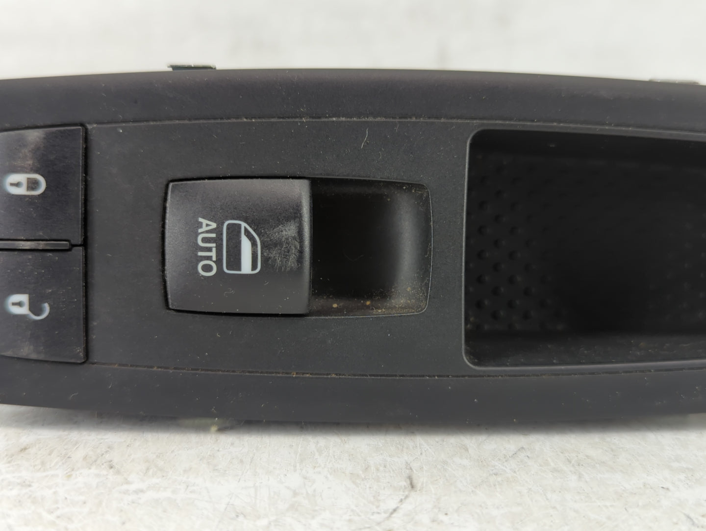 2011-2014 Chrysler 300 Master Power Window Switch Replacement Driver Side Left P/N:56046822AD Fits OEM Used Auto Parts - Oem
