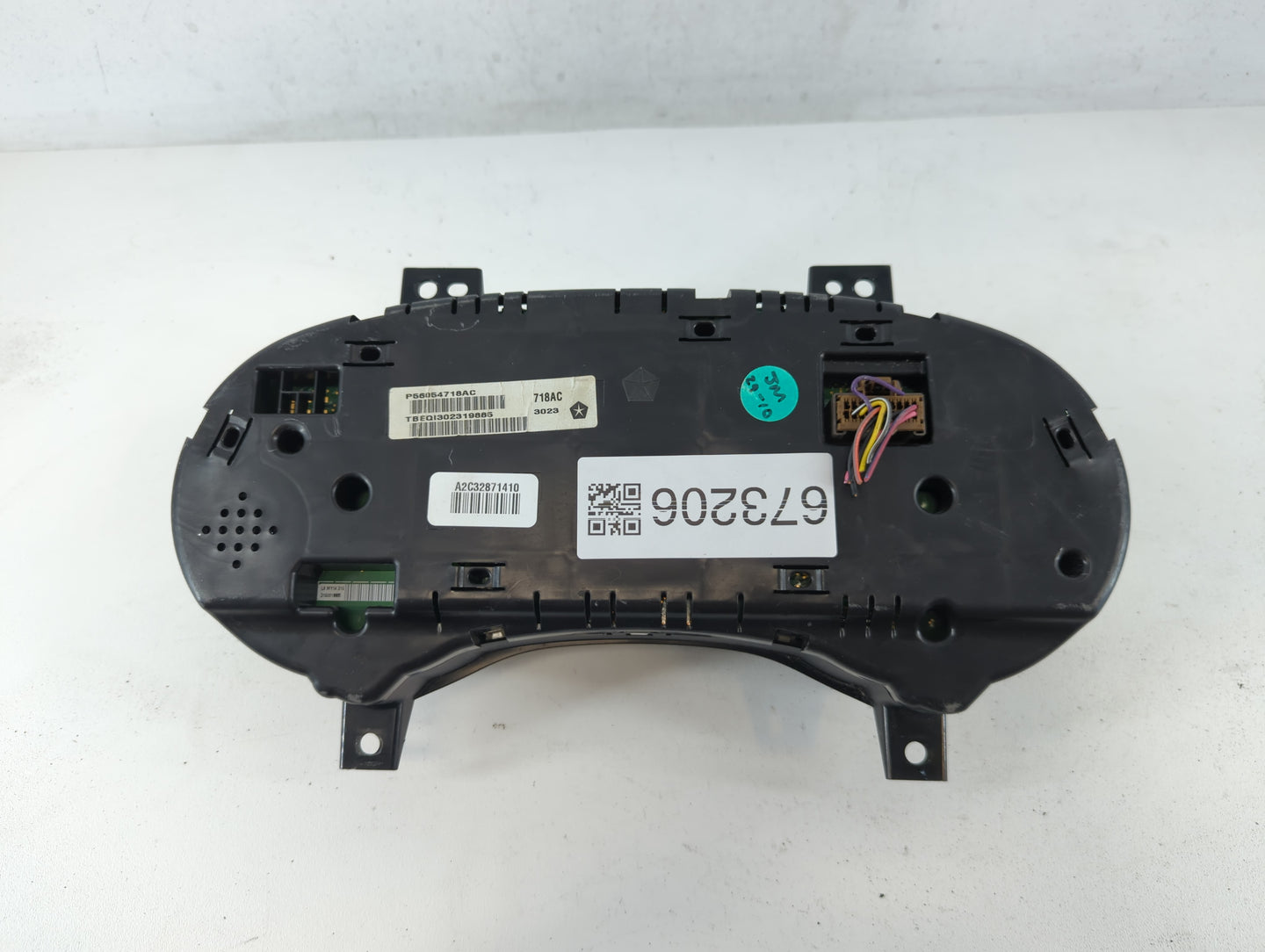 2014 Chrysler 300 Instrument Cluster Speedometer Gauges P/N:P56054725AC P56054718AC, 56054718AC, 56054725AB Fits OEM Used Au