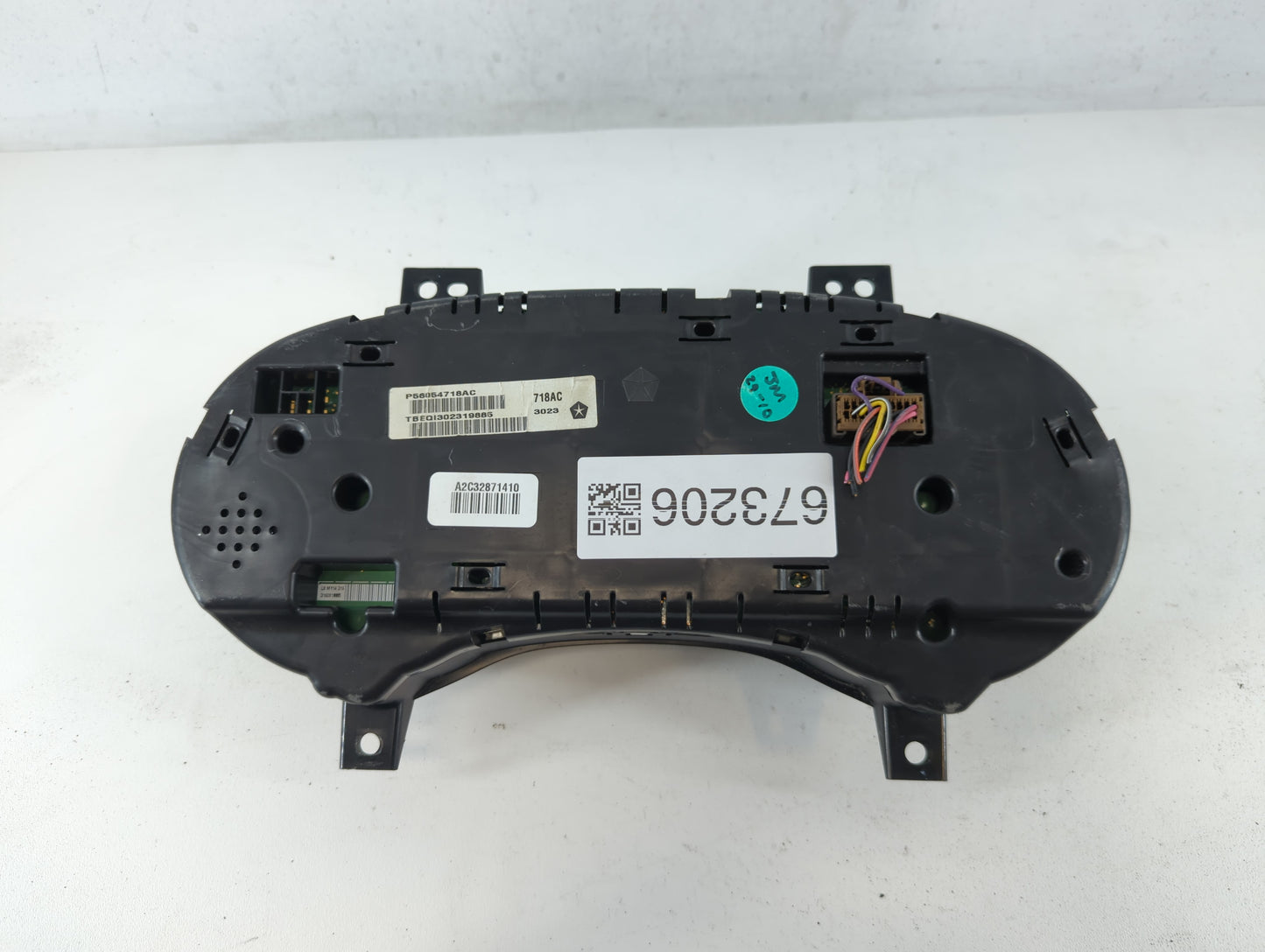 2014 Chrysler 300 Instrument Cluster Speedometer Gauges P/N:P56054725AC P56054718AC, 56054718AC, 56054725AB Fits OEM Used Au