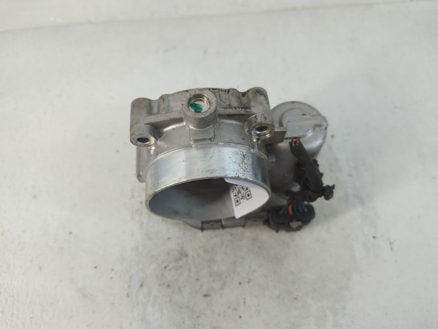 2011-2022 Chrysler 300 Throttle Body P/N:05184349AC Fits Fits 2011 2012 2013 2014 2015 2016 2017 2018 2019 2020 2021 2022 OE