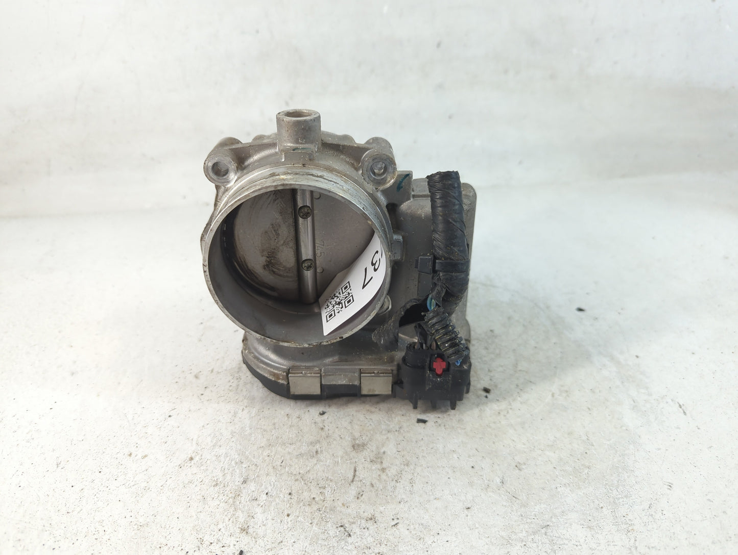 2011-2022 Chrysler 300 Throttle Body P/N:05184349AC Fits Fits 2011 2012 2013 2014 2015 2016 2017 2018 2019 2020 2021 2022 OE