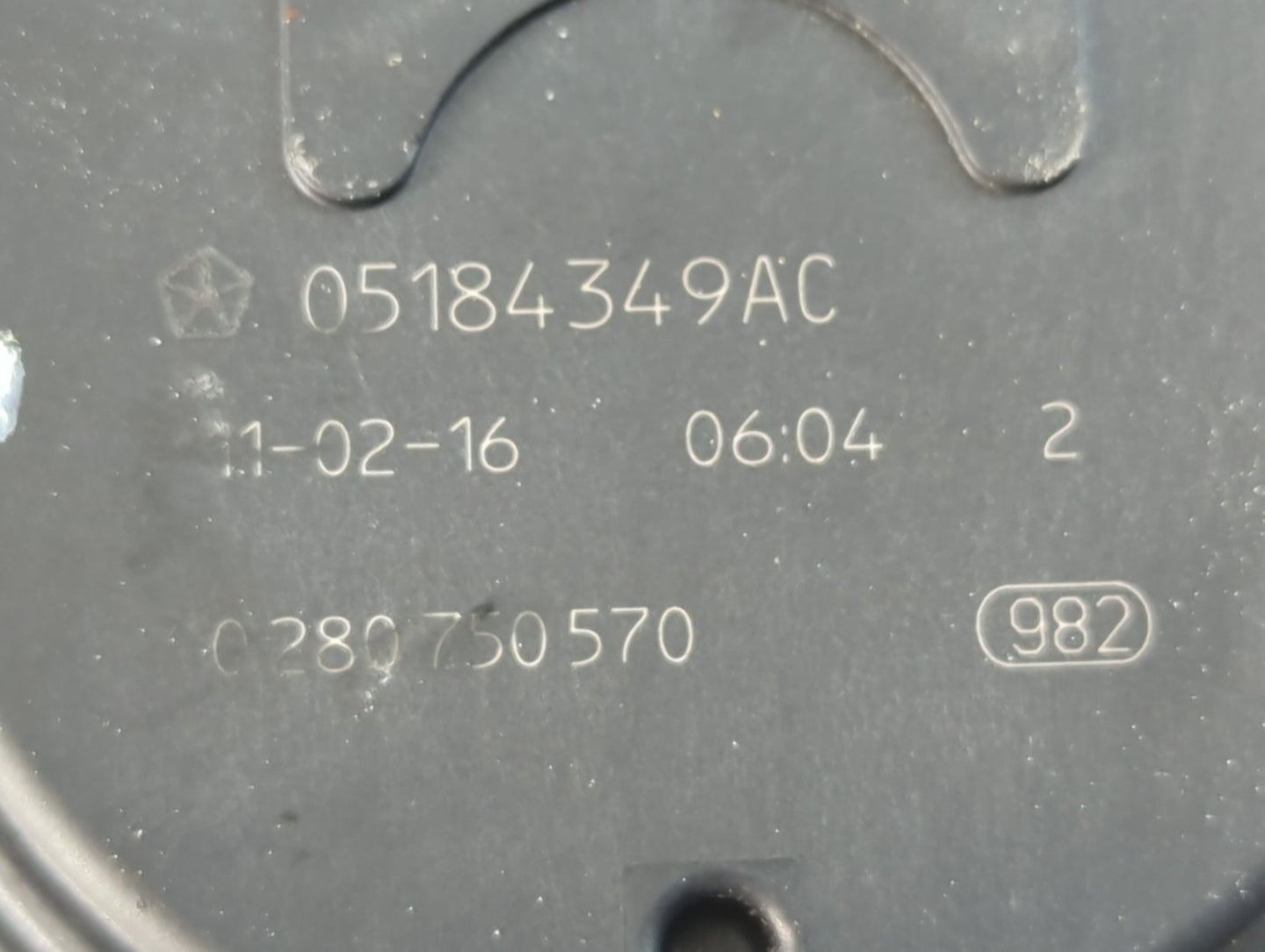 2011-2022 Chrysler 300 Throttle Body P/N:05184349AC Fits Fits 2011 2012 2013 2014 2015 2016 2017 2018 2019 2020 2021 2022 OE