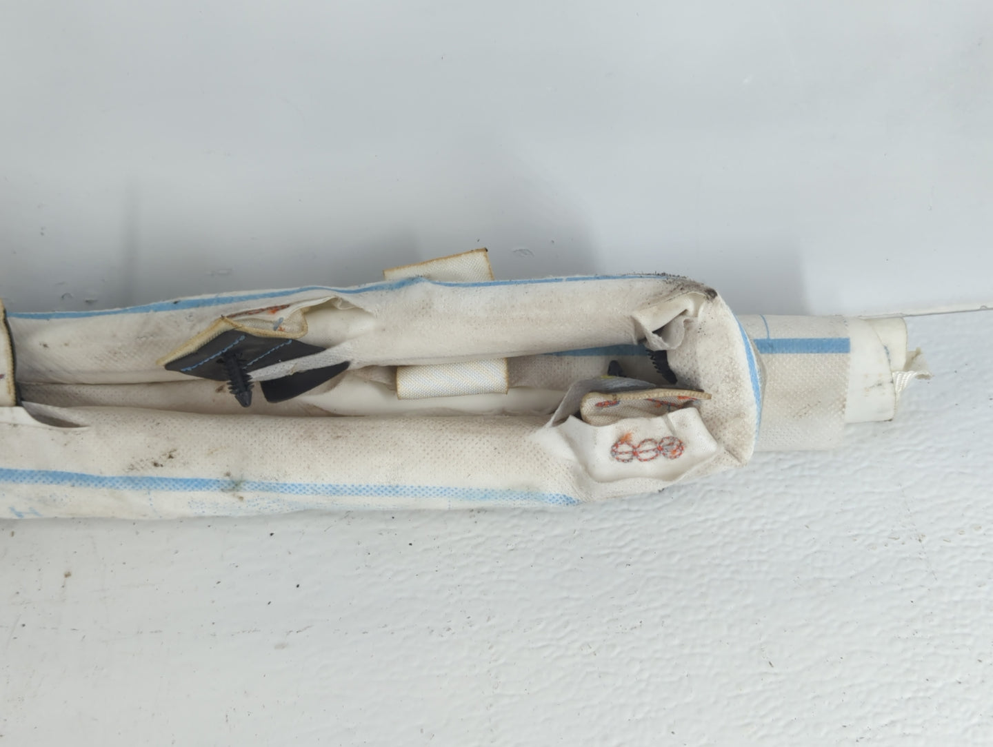 2011-2014 Chrysler 300 Passenger Curtain Air Bag Oem - Oemusedautoparts1.com