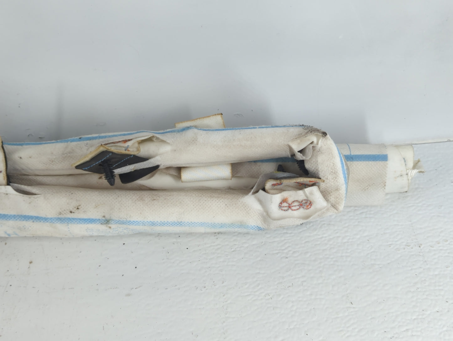 2011-2014 Chrysler 300 Passenger Curtain Air Bag Oem - Oemusedautoparts1.com