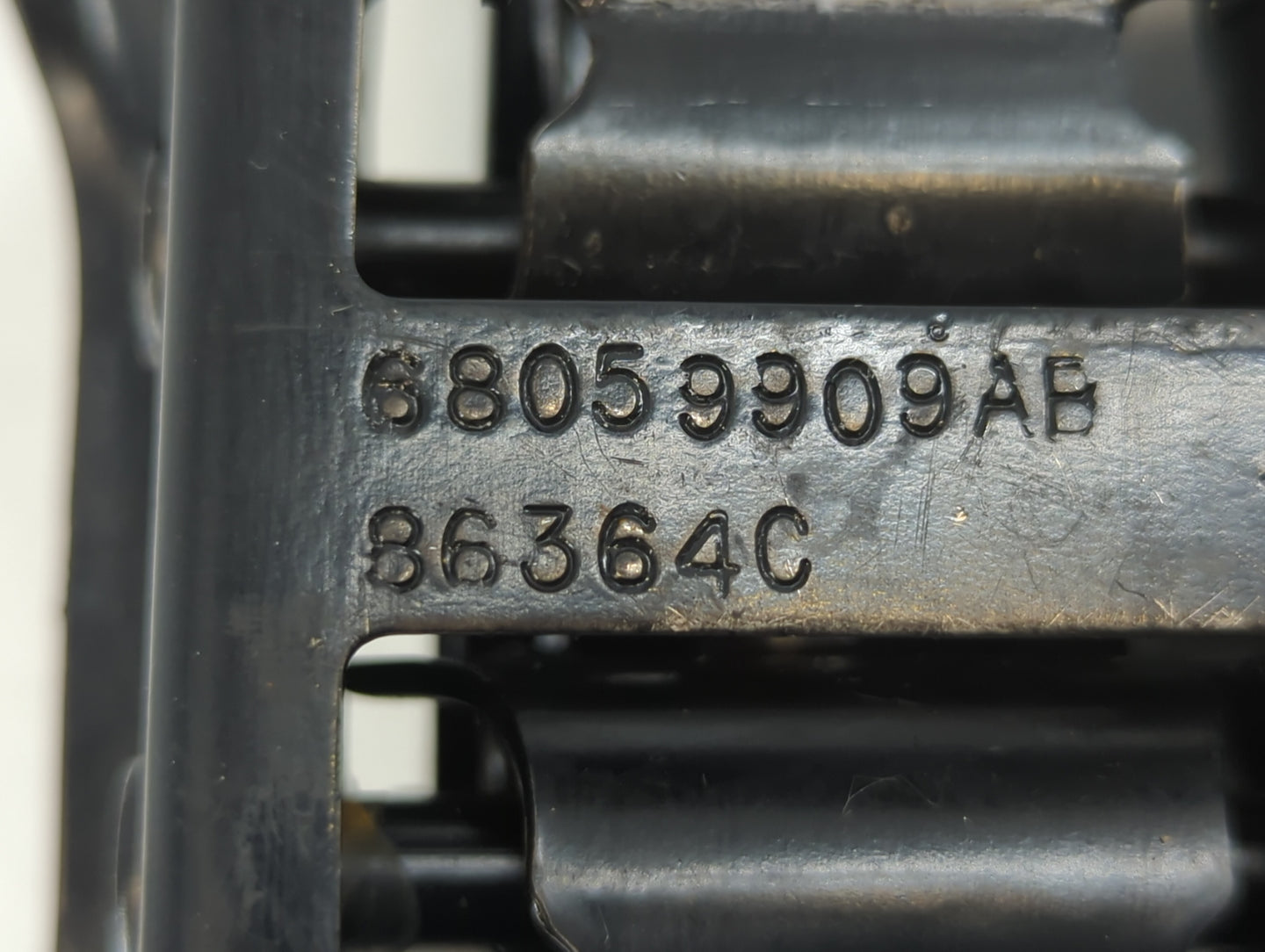 2014 Chrysler 300 Spare Scissor Car Jack - Oemusedautoparts1.com