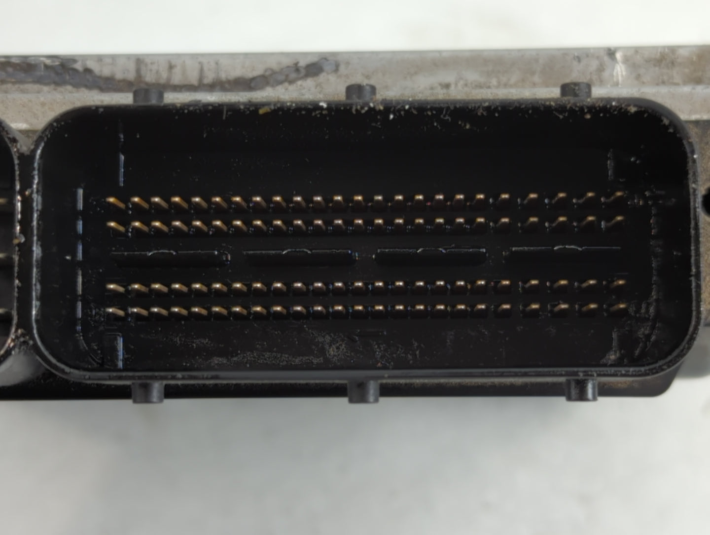 2014 Chrysler E Class PCM Engine Control Computer ECU ECM PCU OEM P/N:0 261 S07 812 A 276 900 46 00 Fits OEM Used Auto Parts