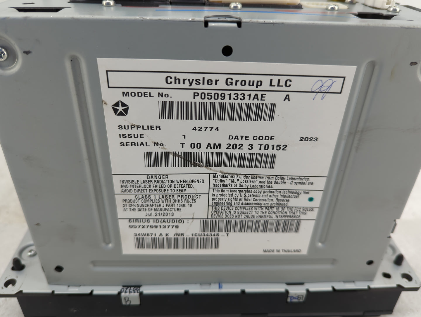 2014 Chrysler Town and Country Radio AM FM Cd Player Receiver Replacement P/N:P05091331AE Fits OEM Used Auto Parts - Oemused