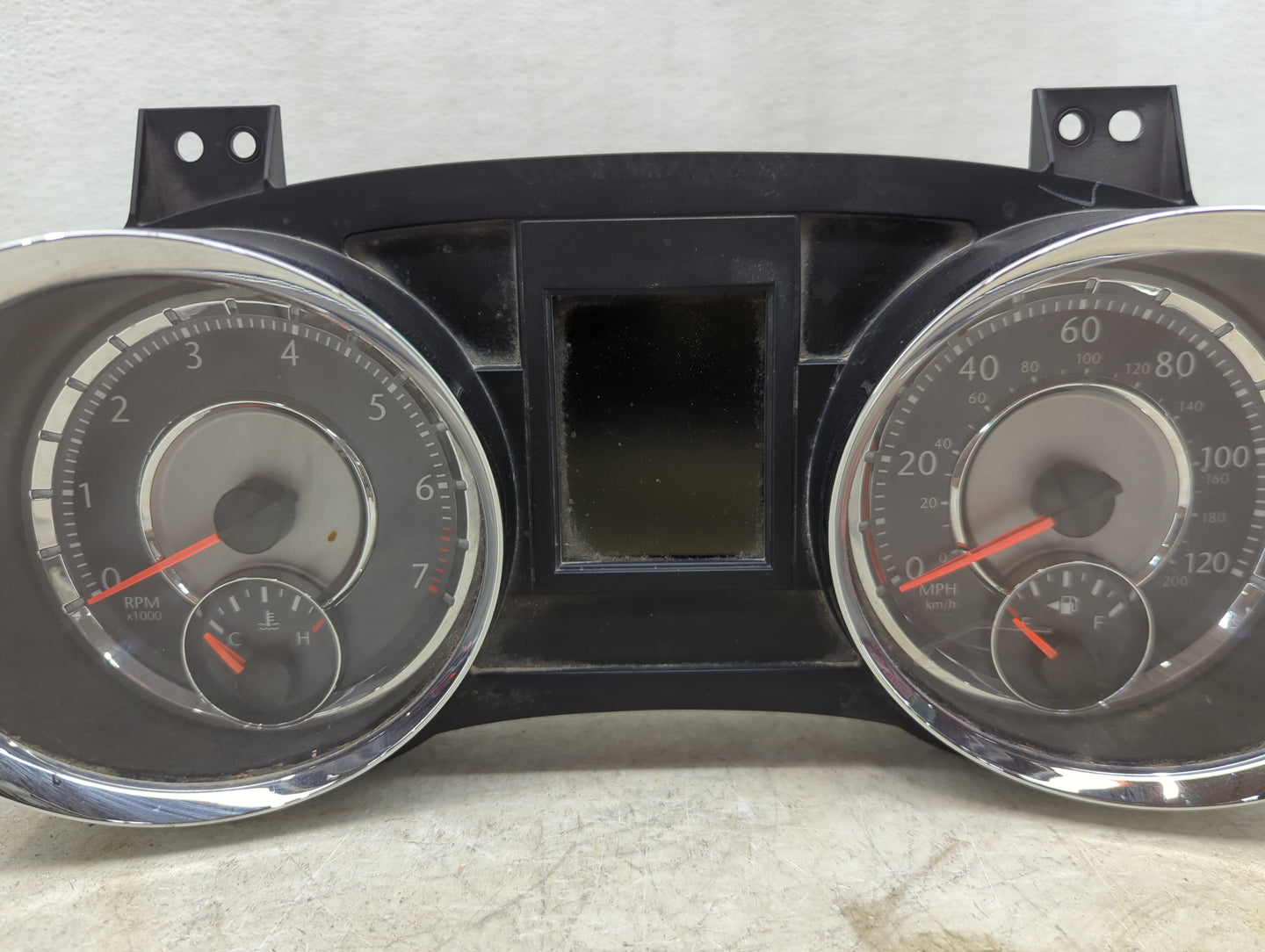 2014 Chrysler Town and Country Instrument Cluster Speedometer Gauges P/N:P56054925AA TE5QI176473126, A2C30086509 Miles: Fits
