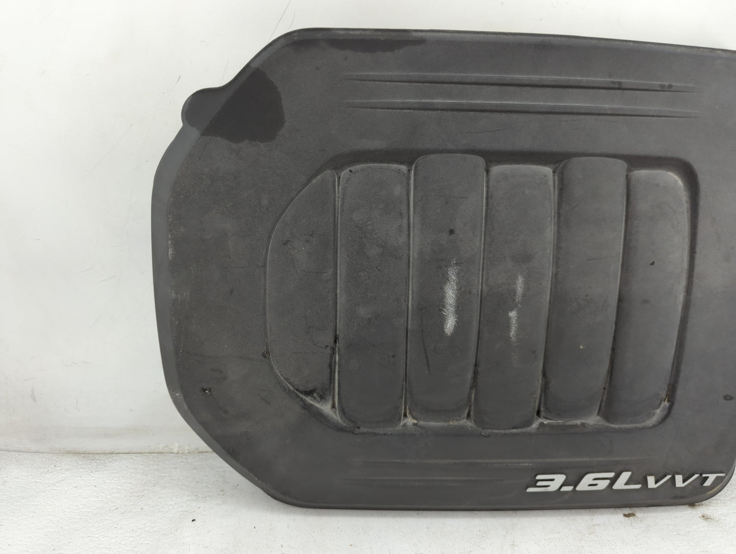 2014 Chrysler Town And Country Engine Cover - Oemusedautoparts1.com