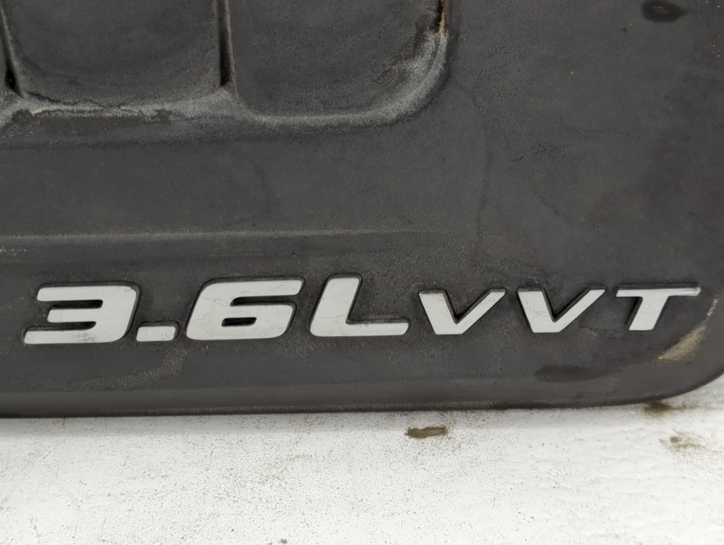 2014 Chrysler Town And Country Engine Cover - Oemusedautoparts1.com