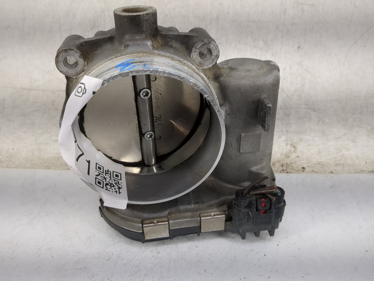 2014 Chrysler Town and Country Throttle Body P/N:05184349AC 0280750570 Fits OEM Used Auto Parts - Oemusedautoparts1.com