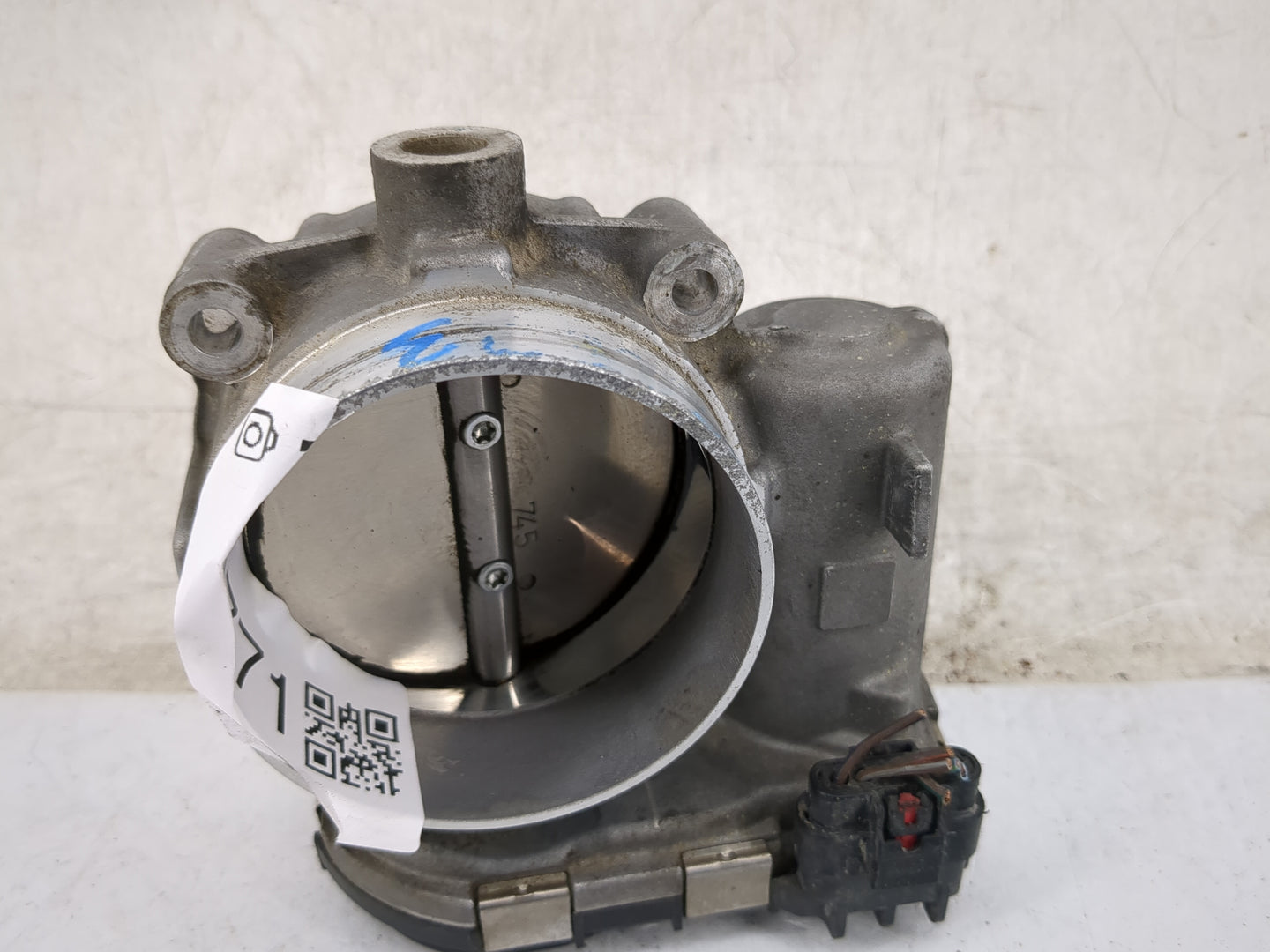 2014 Chrysler Town and Country Throttle Body P/N:05184349AC 0280750570 Fits OEM Used Auto Parts - Oemusedautoparts1.com