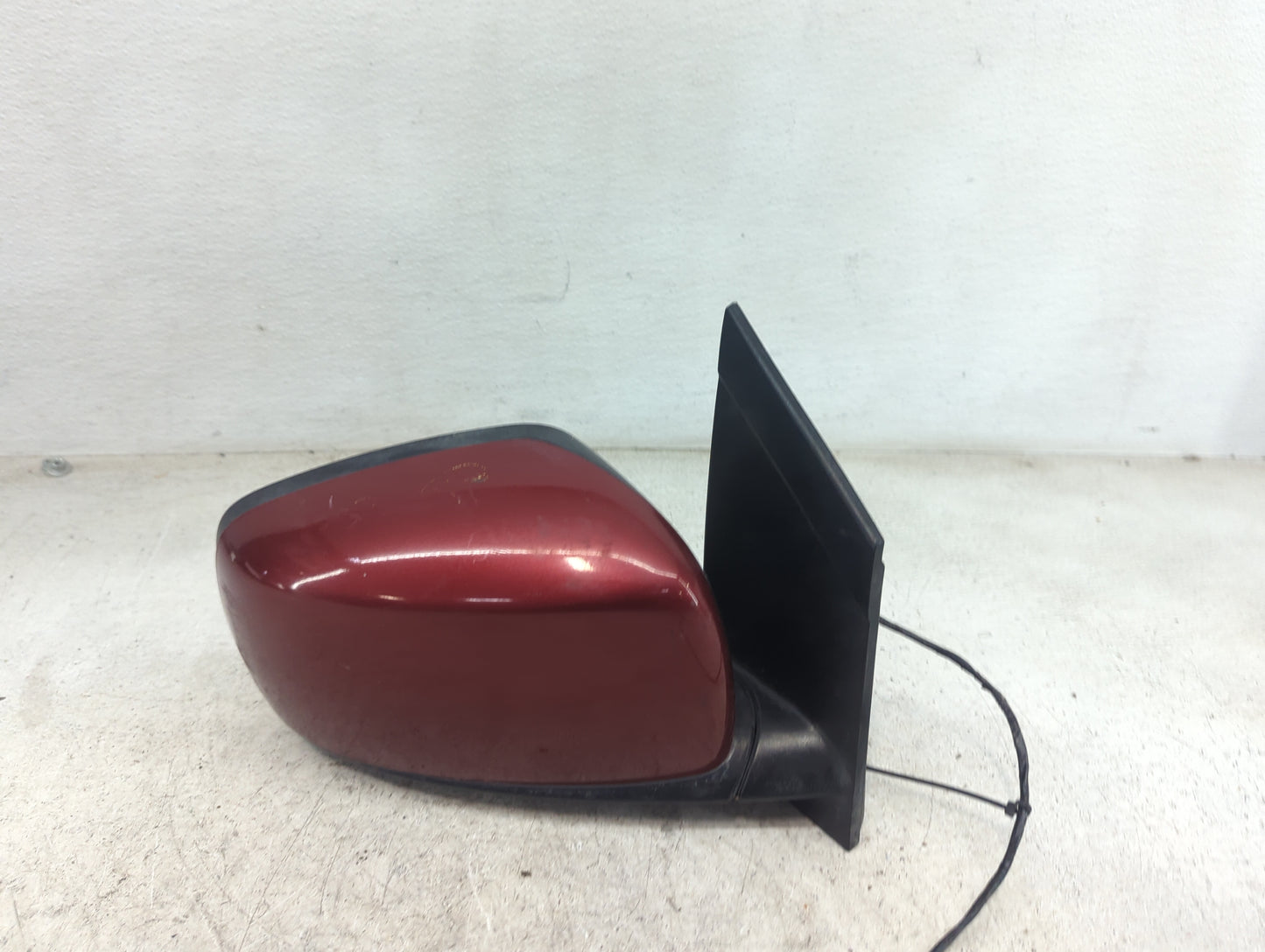 2014 Chrysler Town and Country Passenger Side View Mirror - Right Door Mirror OEM Used - Oemusedautoparts1.com