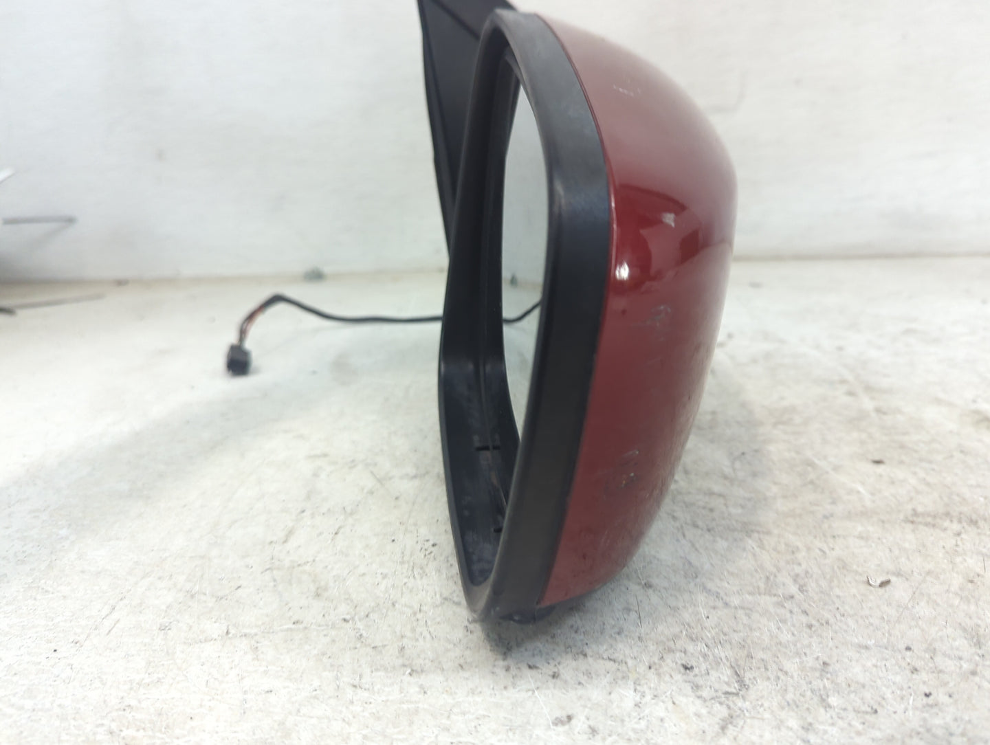 2014 Chrysler Town and Country Passenger Side View Mirror - Right Door Mirror OEM Used - Oemusedautoparts1.com