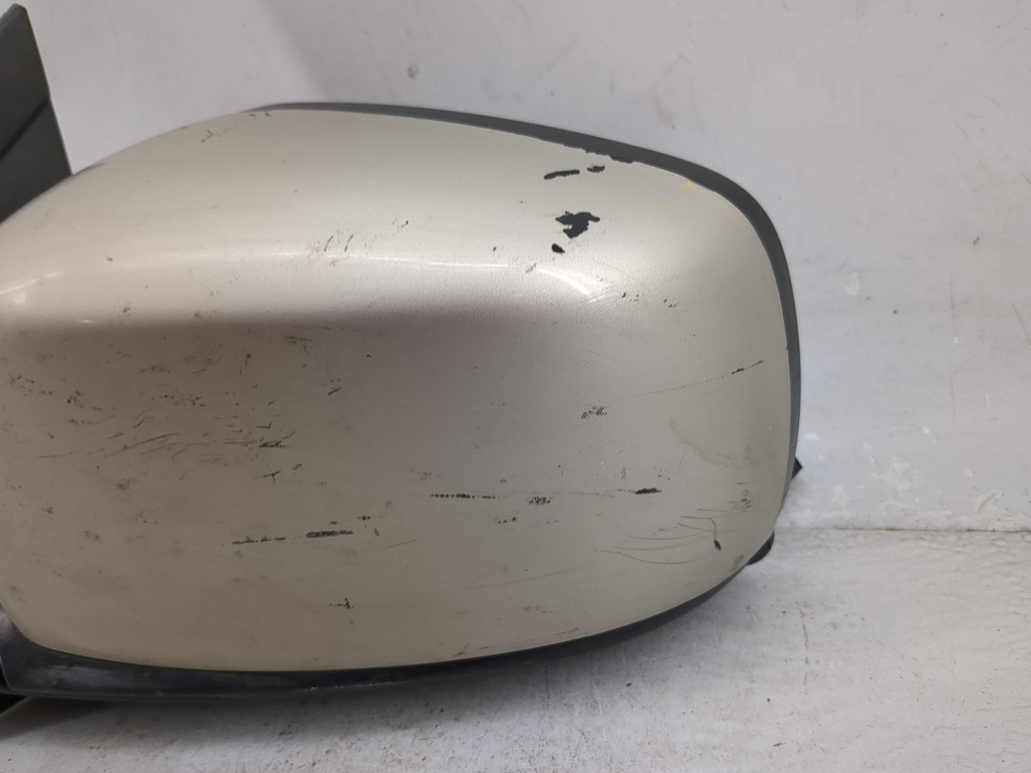 2014 Chrysler Town and Country Driver Side View Mirror - Left Door Mirror OEM Used - Oemusedautoparts1.com