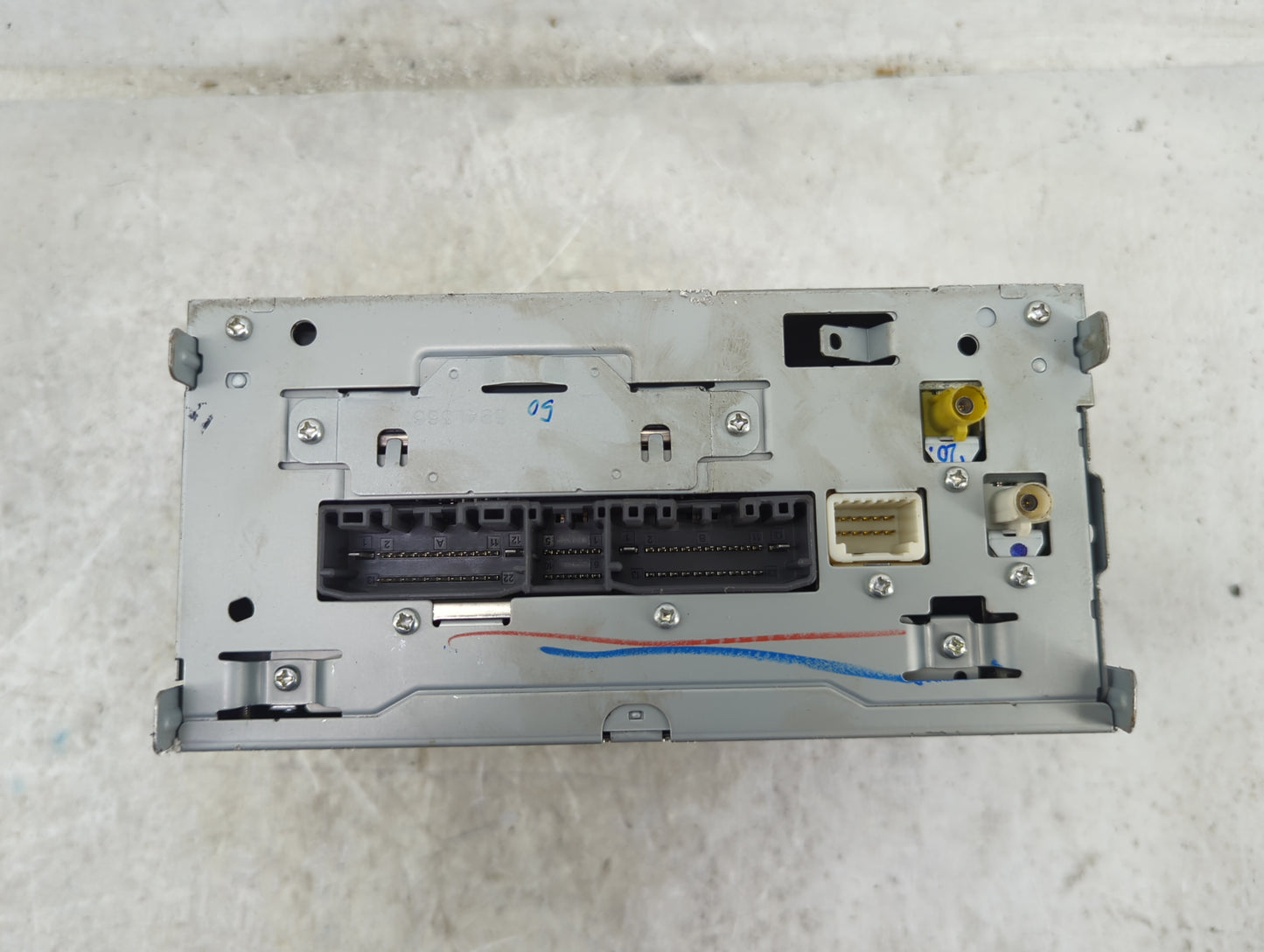2014 Chrysler Town and Country Radio AM FM Cd Player Receiver Replacement P/N:P05091327AE Fits Fits 2013 2015 2016 OEM Used 