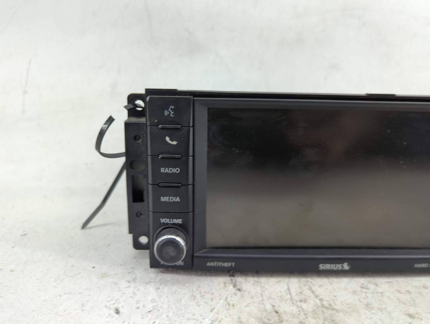 2014 Chrysler Town and Country Radio AM FM Cd Player Receiver Replacement P/N:CN6525RDO100 Fits OEM Used Auto Parts - Oemuse