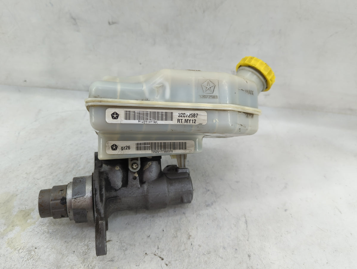 Chrysler Town And Country Brake Master Cylinder 1498909 - Oemusedautoparts1.com