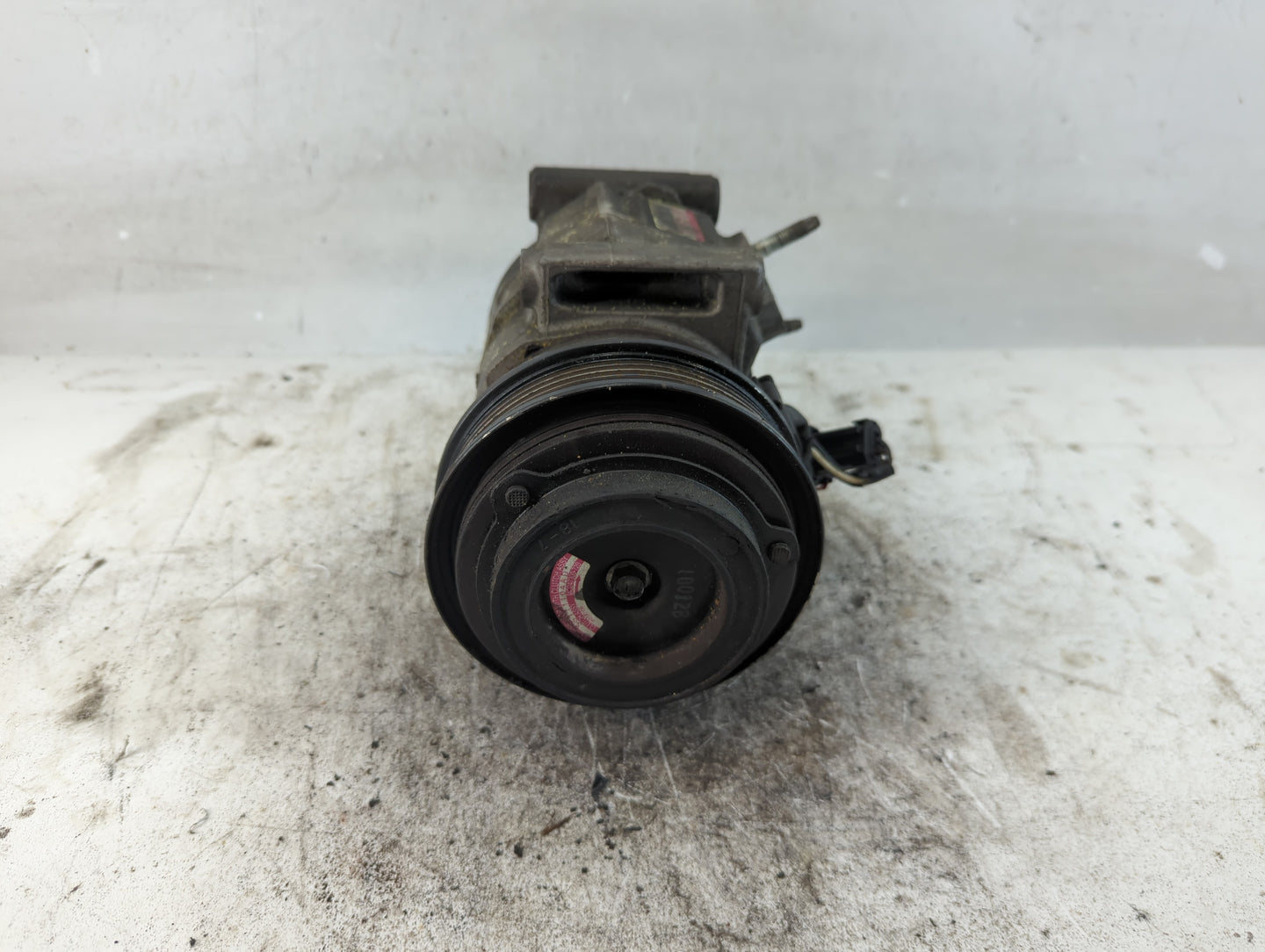 2011-2016 Chrysler Town & Country Air Conditioning A/c Ac Compressor Oem - Oemusedautoparts1.com