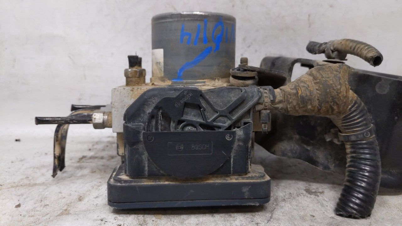 2014 Chrysler Town & Country ABS Pump Control Module Replacement P/N:68183803AC Fits OEM Used Auto Parts - Oemusedautoparts1