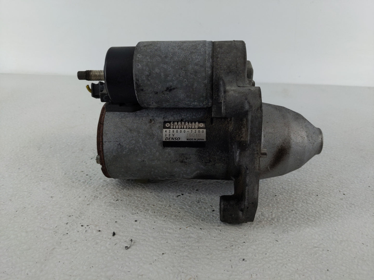 2011-2016 Chrysler Town & Country Car Starter Motor Solenoid OEM P/N:428000-7200 Fits OEM Used Auto Parts - Oemusedautoparts