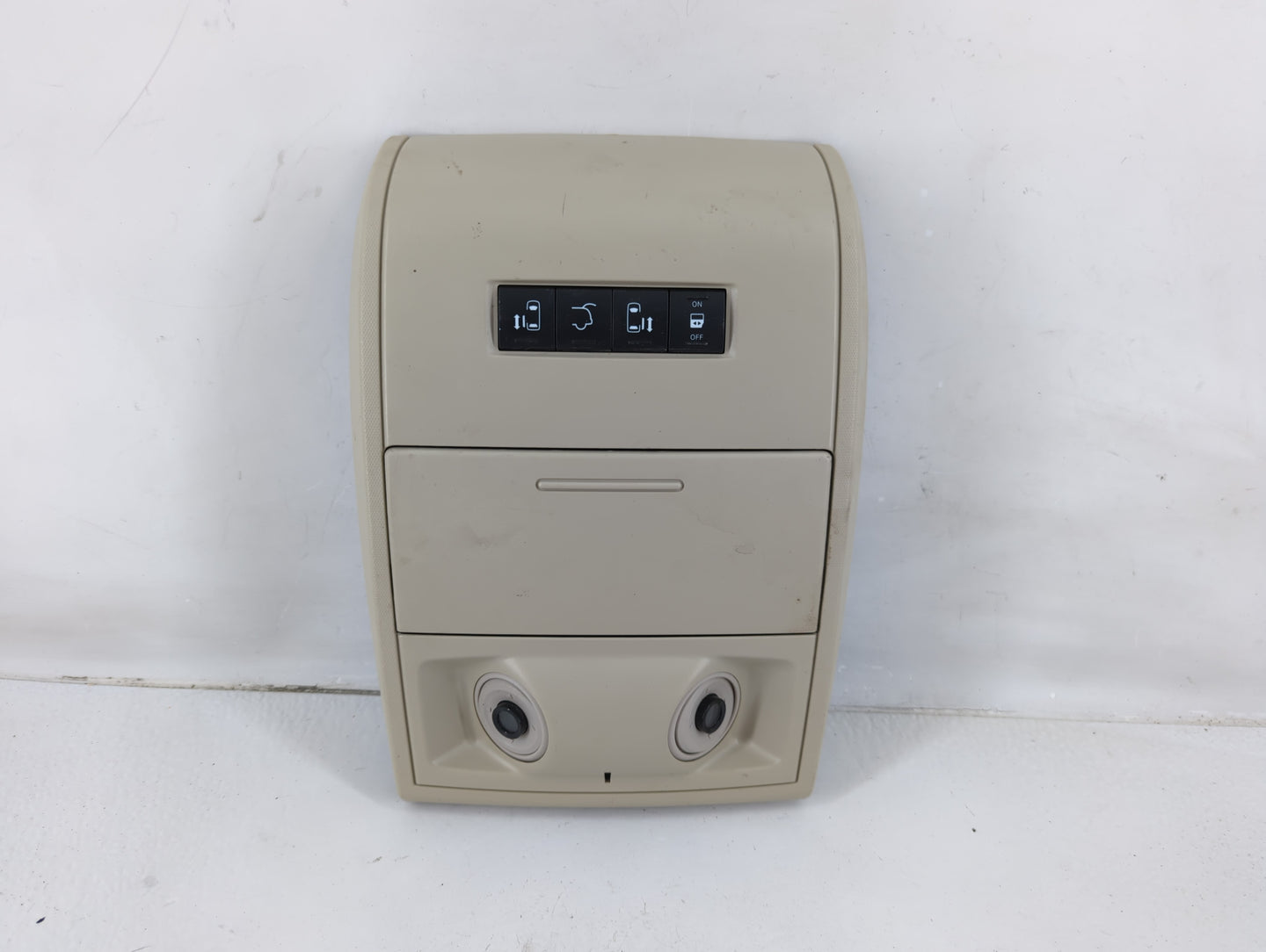 2014 Chrysler Town & Country Overhead Roof Console - Oemusedautoparts1.com