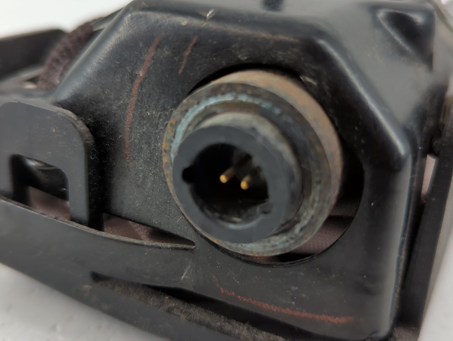 2014-2016 Chrysler Town & Country Air Bag Driver Left Knee OEM P/N:P05057771AF Fits Fits 2014 2015 2016 2017 2018 OEM Used A