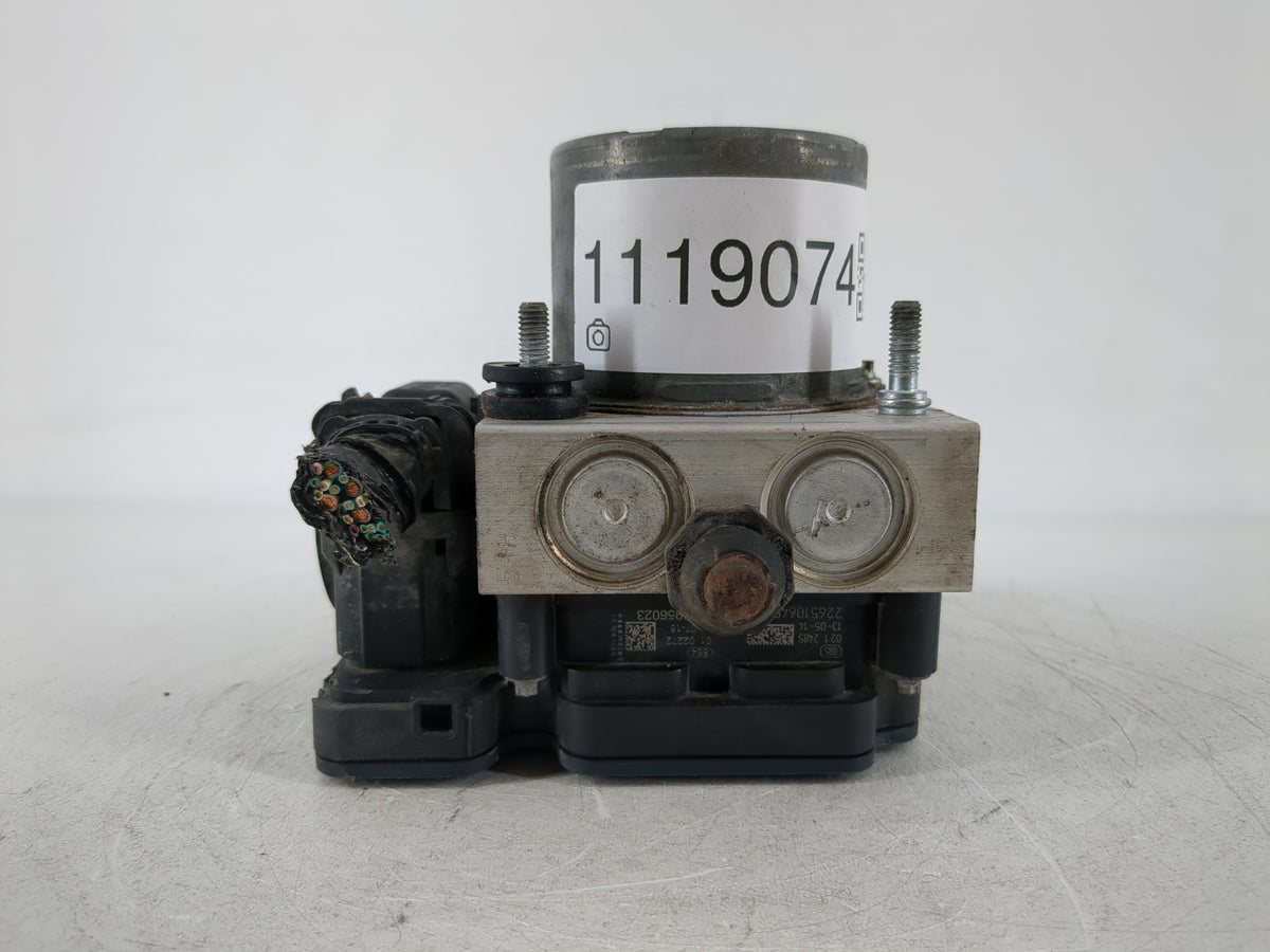 2014 Chrysler Town & Country Anti-Lock Brake ABS Pump Module Actuator OEM P/N:P68183803AC Fits OEM Used Auto Parts - Oemused