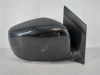 2011-2016 Chrysler Town & Country Passenger Side View Mirror - Right Door Mirror OEM Used - Oemusedautoparts1.com