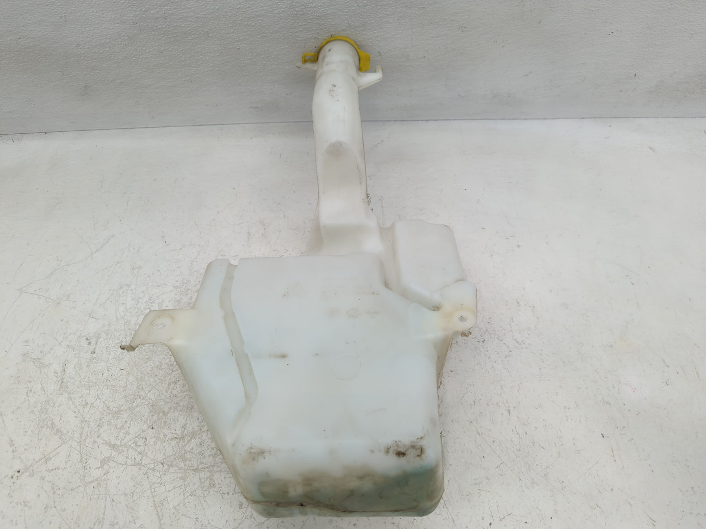 2011 Town & Country Windshield Washer Fluid Reservoir Bottle Oem - Oemusedautoparts1.com