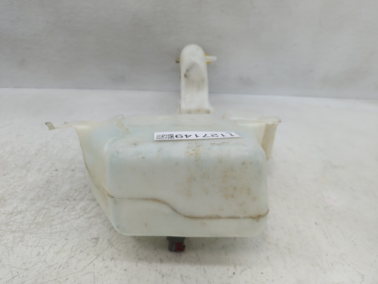2011 Town & Country Windshield Washer Fluid Reservoir Bottle Oem - Oemusedautoparts1.com