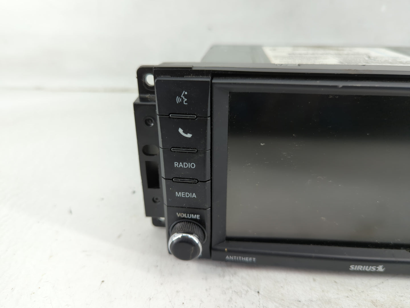 2012-2016 Chrysler Town & Country Radio AM FM Cd Player Receiver Replacement P/N:P05091327AE Fits OEM Used Auto Parts - Oemu