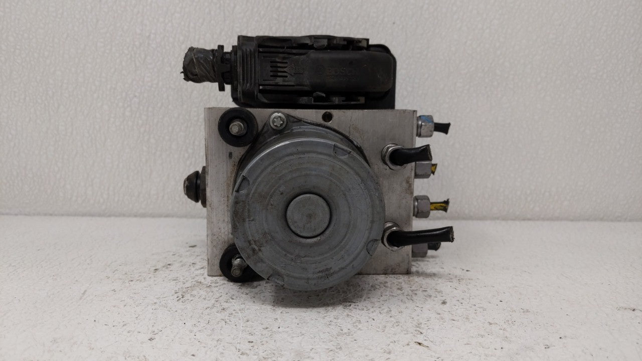 2014 Chrysler Town & Country ABS Pump Control Module Replacement P/N:68183803AC Fits OEM Used Auto Parts - Oemusedautoparts1