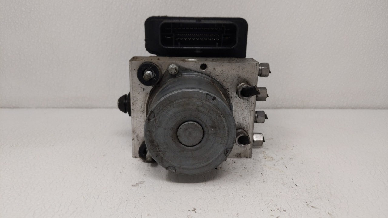 2014 Chrysler Town & Country ABS Pump Control Module Replacement P/N:68183803AC Fits OEM Used Auto Parts - Oemusedautoparts1