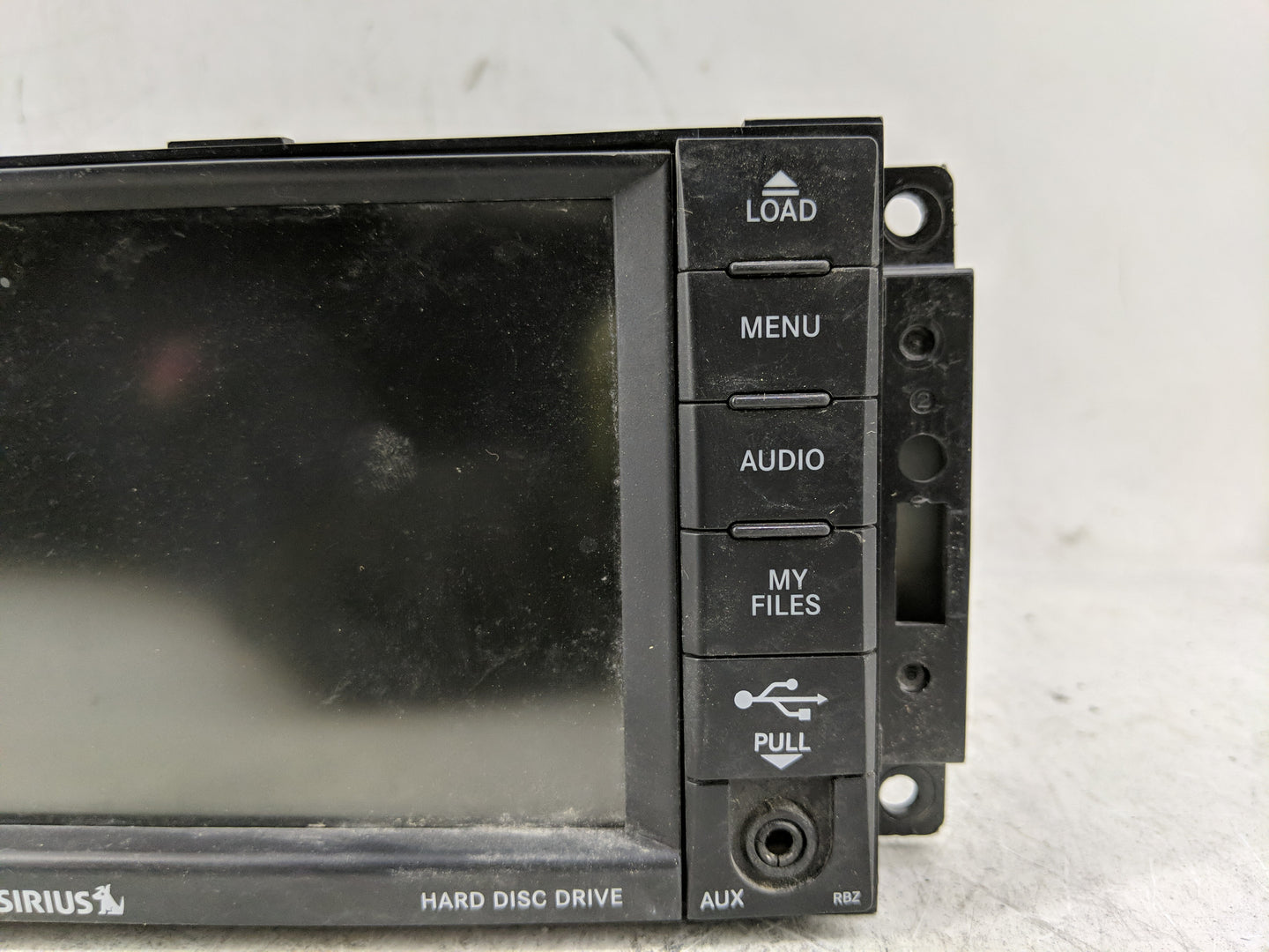 2014 Chrysler Town & Country Radio AM FM Cd Player Receiver Replacement P/N:P05091327AE Fits OEM Used Auto Parts - Oemusedau