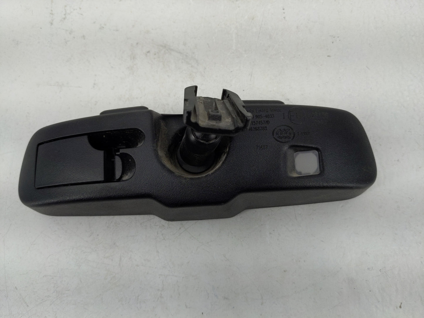 2014 Chrysler Town & Country Interior Rear View Mirror Replacement OEM P/N:E11026130 Fits OEM Used Auto Parts - Oemusedautop