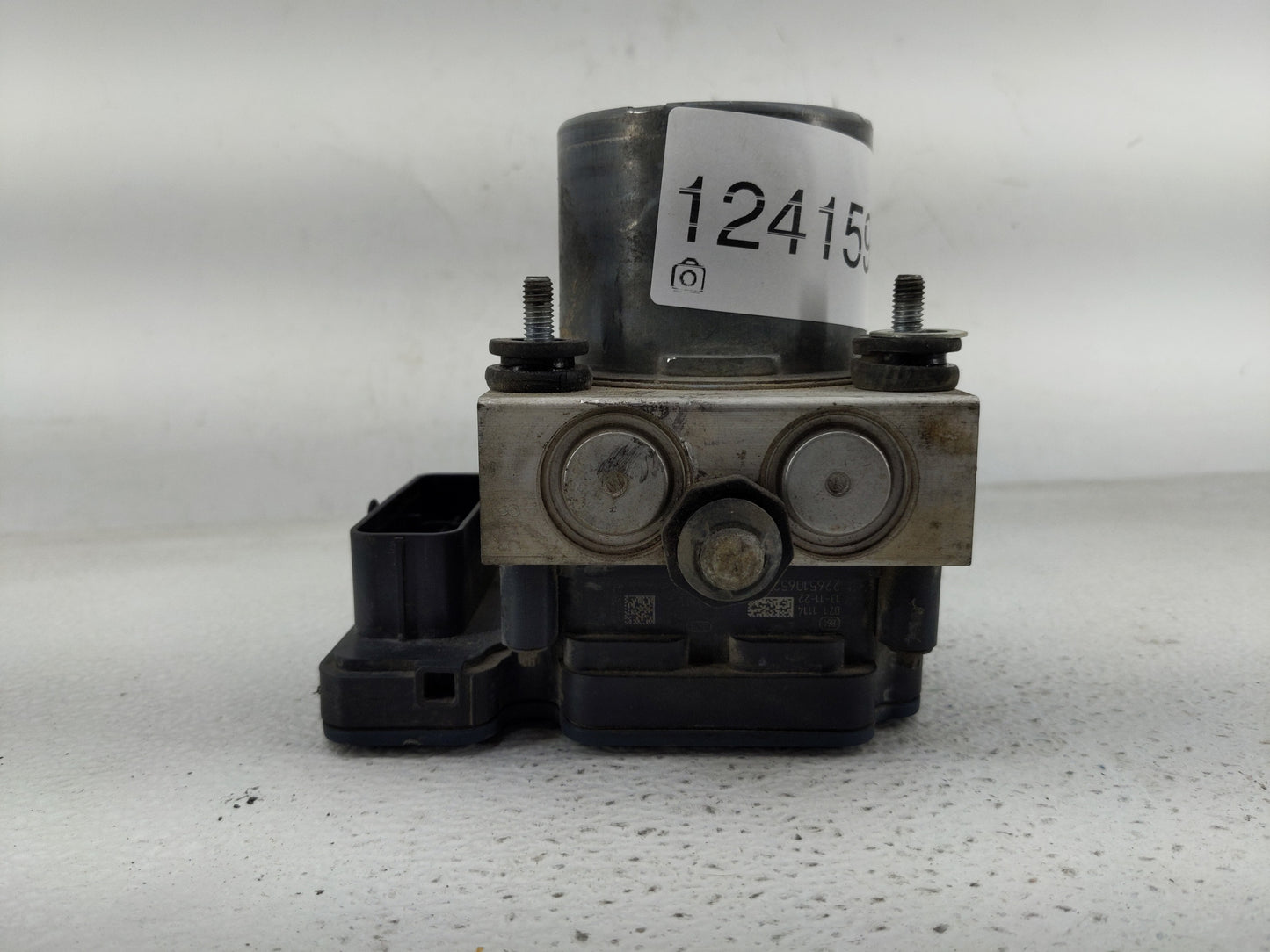 2014 Chrysler Town & Country ABS Pump Control Module Replacement P/N:68183803AC Fits OEM Used Auto Parts - Oemusedautoparts1