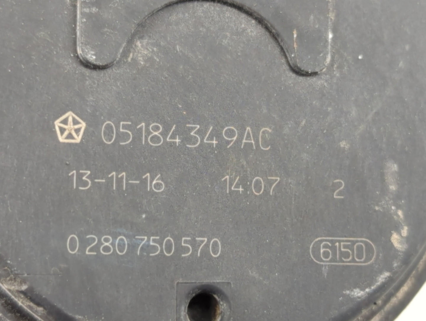 2011-2016 Chrysler Town & Country Throttle Body P/N:0 280 750 00X 05184349AF Fits OEM Used Auto Parts - Oemusedautoparts1.co