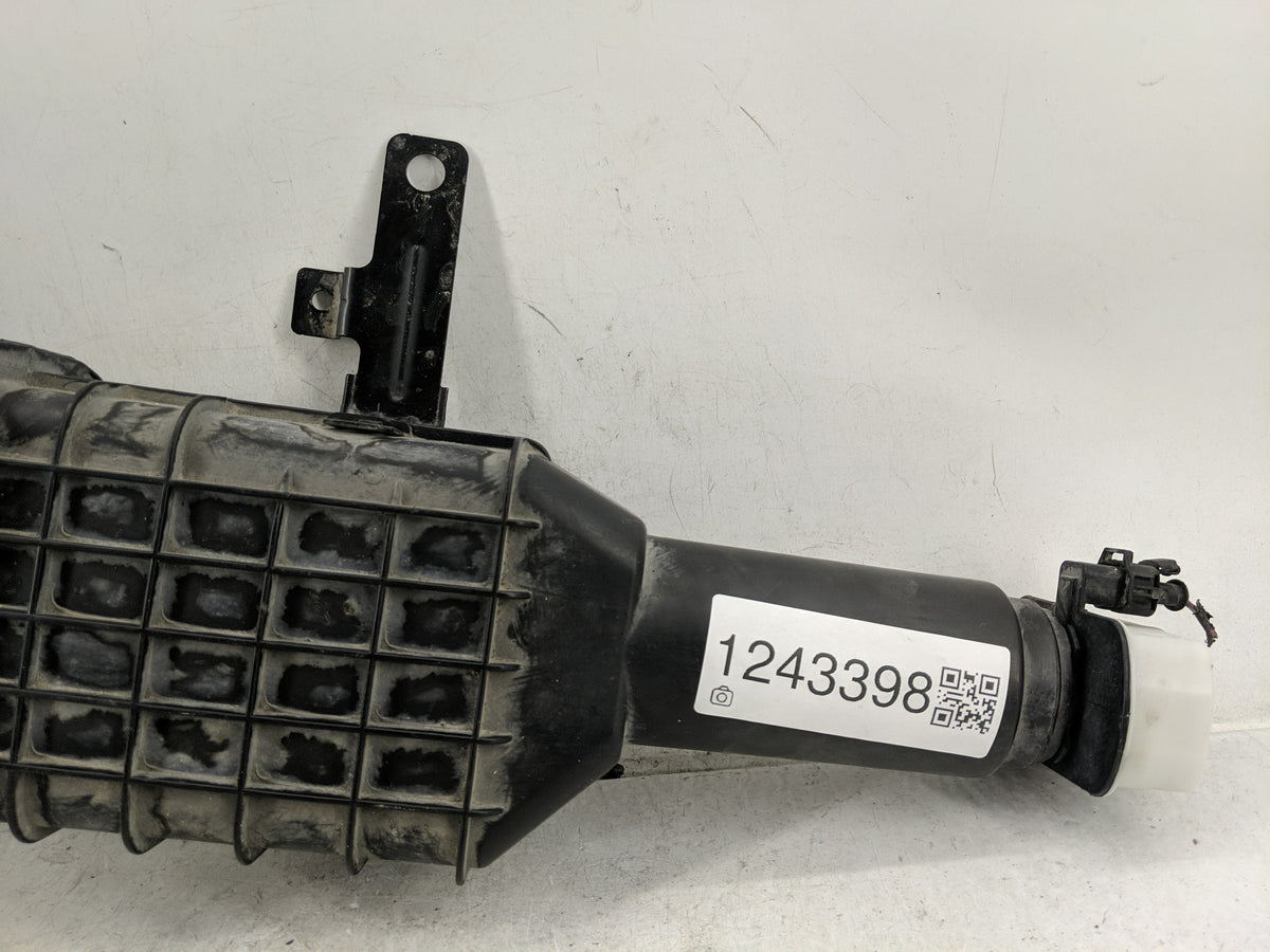 2014 Chrysler Town & Country Fuel Vapor Charcoal Canister 1243398 - Oemusedautoparts1.com