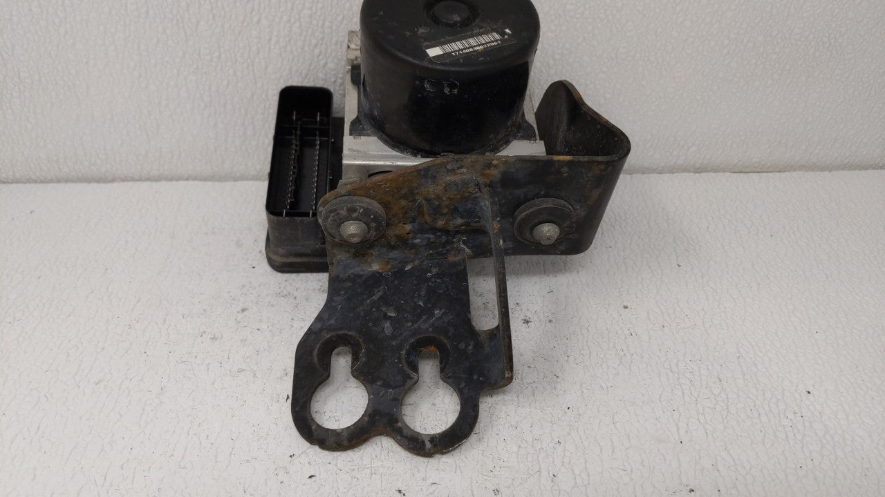 2014 Chrysler Town & Country ABS Pump Control Module Replacement P/N:68183803AC Fits OEM Used Auto Parts - Oemusedautoparts1