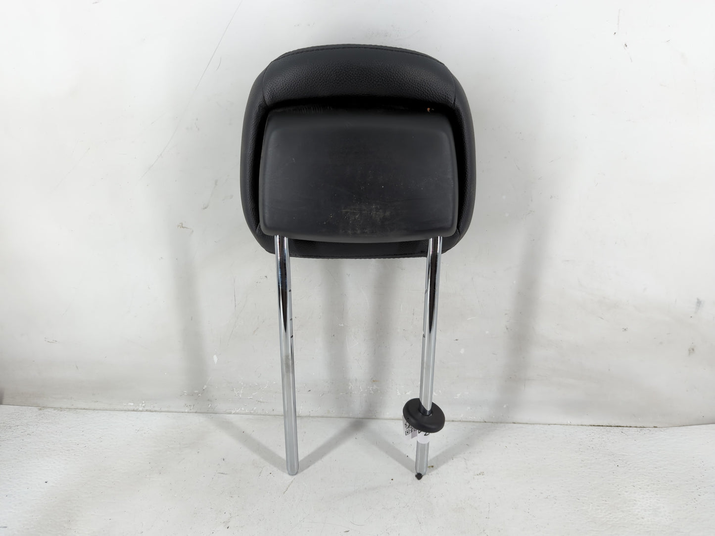 2014 Chrysler Town & Country Headrest Head Rest Rear Seat Fits Fits 2005 OEM Used Auto Parts - Oemusedautoparts1.com