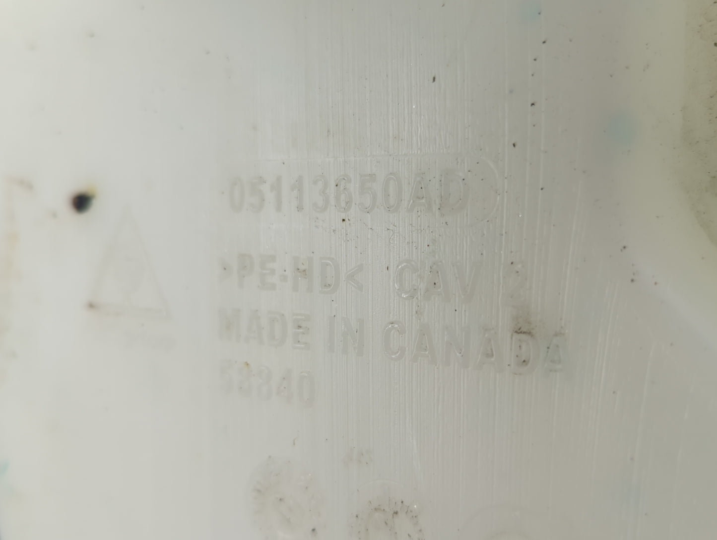 2011 Town & Country Windshield Washer Fluid Reservoir Bottle Oem - Oemusedautoparts1.com