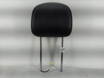 2014 Chrysler Town & Country Headrest Head Rest Rear Seat Fits Fits 2005 OEM Used Auto Parts