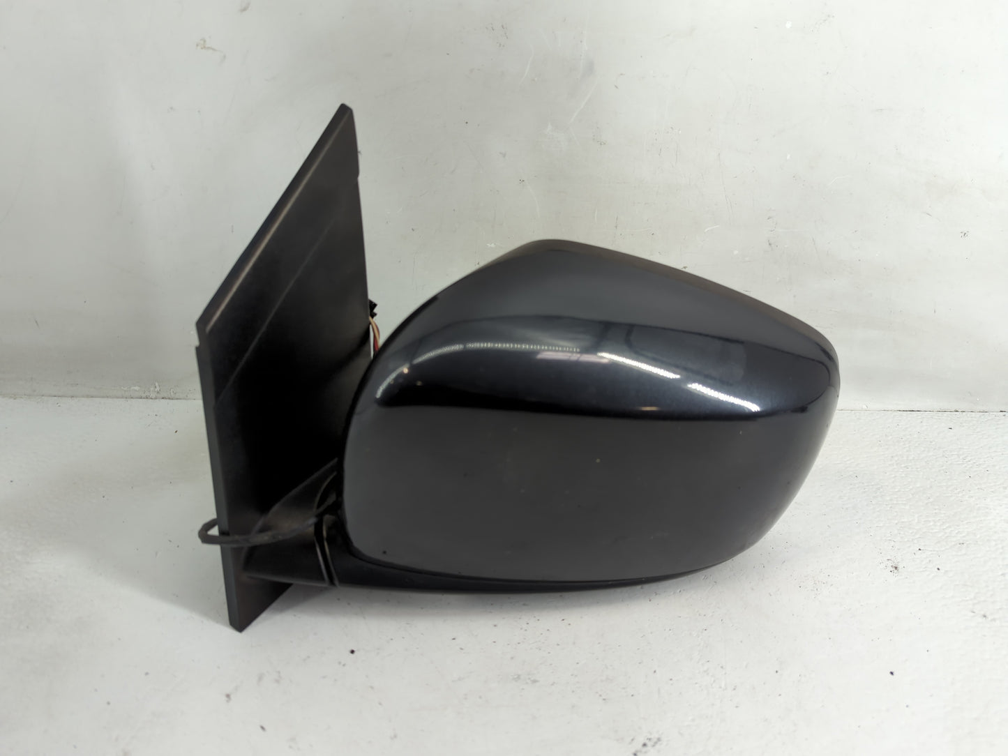 2011-2016 Chrysler Town & Country Side Mirror Replacement Driver Left View Door Mirror P/N:1AB731ARAH Fits OEM Used Auto Par