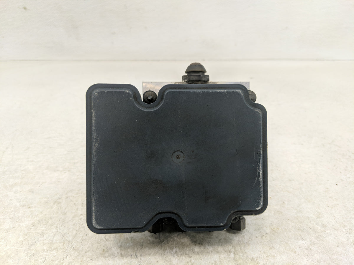 2014 Chrysler Town & Country Anti-Lock Brake ABS Pump Module Actuator OEM P/N:TYA330323819 P68183803AC Fits OEM Used Auto Pa